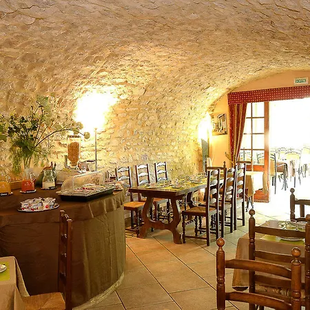 La Magnanerie De Bernas 3*