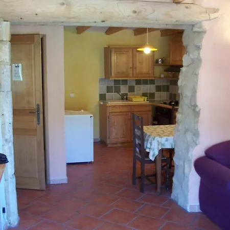 Hotel La Magnanerie De Bernas 3*