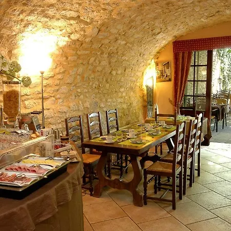 La Magnanerie De Bernas Hotel 3*